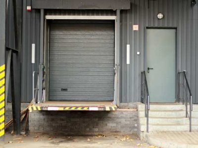 Commercial Dock Plate Installation